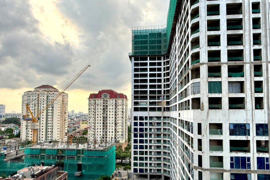 Thị trường bất động sản: Nguồn cung cải thiện, tồn kho vẫn tăng