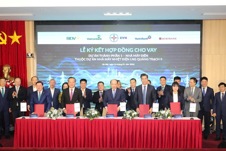 Ký hợp đồng cho vay hơn 29.000 tỷ đồng xây dựng Nhà máy điện LNG Quảng Trạch II