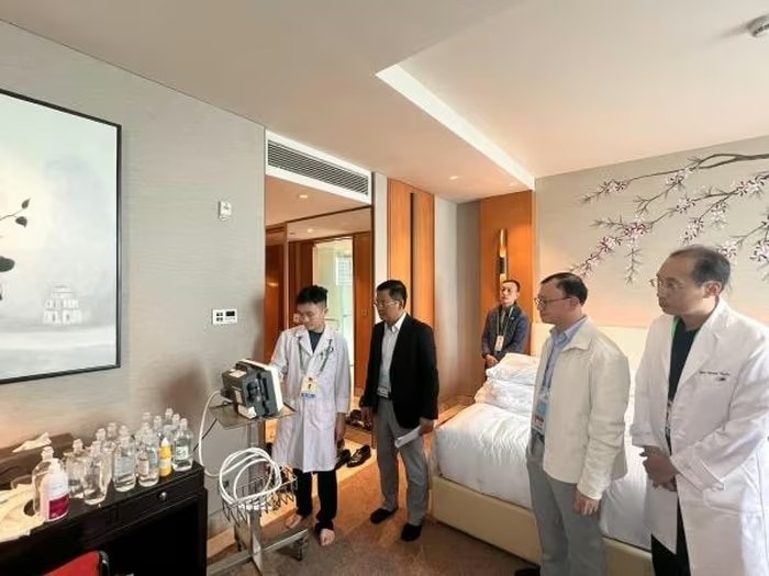 Đại hội XIV của Đảng: Bộ Y tế kiểm tra, giám sát công tác trực cấp cứu, khám chữa bệnh