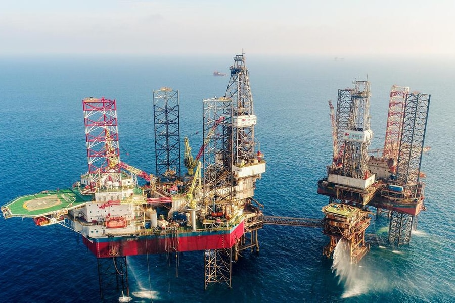 Tiếp tục hoàn thiện cơ chế chính sách cho ngành dầu khí