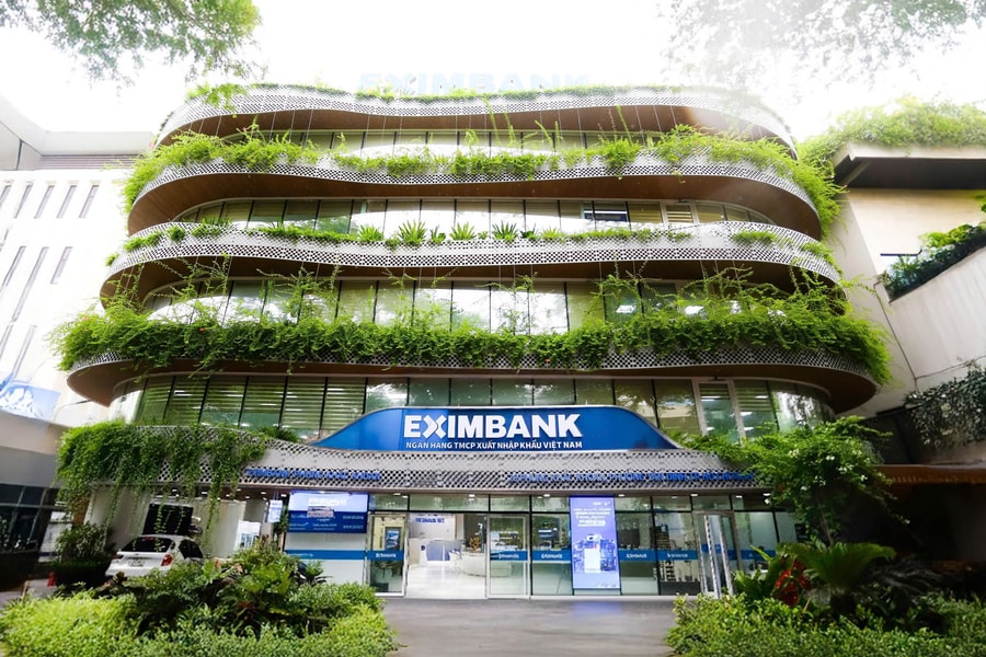 Eximbank báo lãi hơn 1.500 tỷ đồng, ưu tiên dự phòng rủi ro trong giai đoạn chuyển đổi