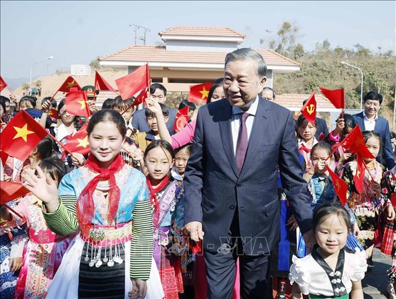 Tổng Bí thư Tô Lâm: Giáo dục là nền tảng giữ vững chủ quyền từ gốc rễ