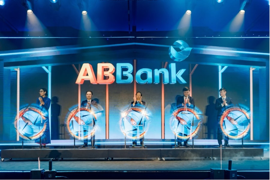 ABBank ra mắt nhận diện thương hiệu mới: Tiếp nối triết lý phụng sự khách hàng và cộng đồng