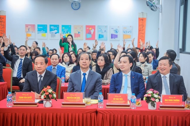 100% cử tri nơi cư trú tín nhiệm ông Vũ Văn Tiến ứng cử đại biểu Quốc hội khóa XVI