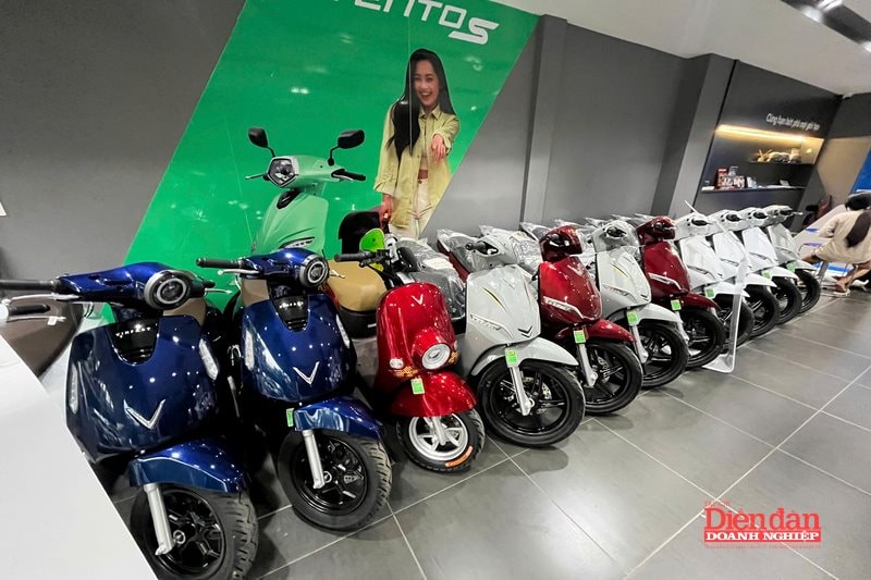 "Cuộc chơi" xe máy điện: ai đủ lực đi đường dài?