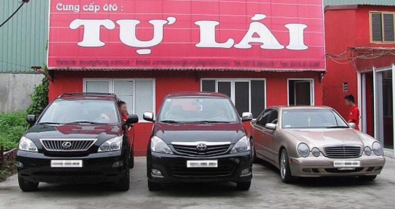 Thuê ô tô tự lái Tết 2026: thị trường đổi nhịp, xe điện và nền tảng số lên ngôi