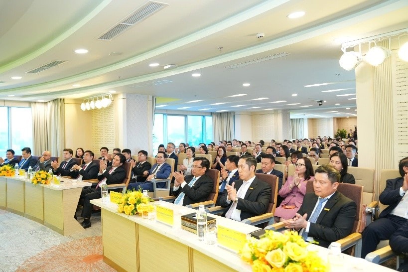 “Tam giác chiến lược” của Nam A Bank: Chuẩn mực - hạ tầng - vốn cho hành trình xanh hóa VIFC - HCMC