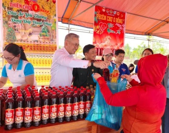 Hoiana Resort & Golf mang Tết Bính Ngọ ấm no đến với người dân khó khăn tại Đà Nẵng