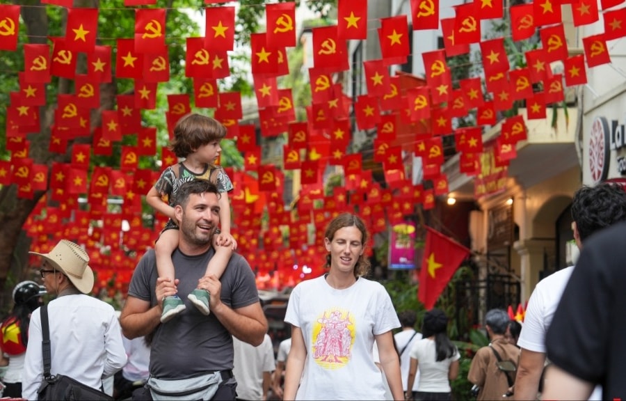 Du lịch Hà Nội bứt tốc mùa xuân