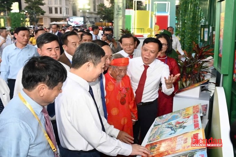 Đường hoa Nguyễn Huệ và Lễ hội Đường sách 2026: Đoàn kết - vững bước vươn mình