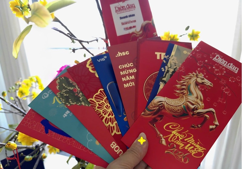 Tết Bính Ngọ 2026: Đưa lì xì về lại "nếp xưa"