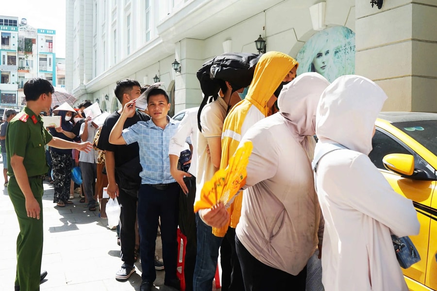 Cảnh báo lừa đảo “suất nội bộ” nhà ở xã hội