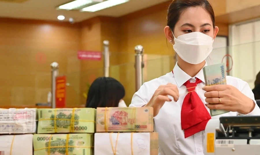 Lãi vay mua nhà tăng vọt, người mua và nhà đầu tư thận trọng