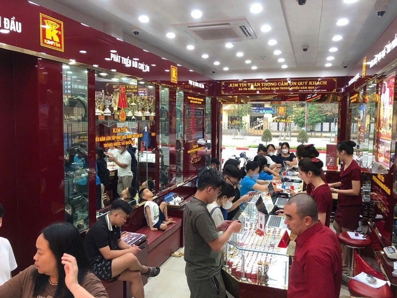 Giá vàng tuần tới: Vẫn “mắc kẹt” vì xung đột Trung Đông