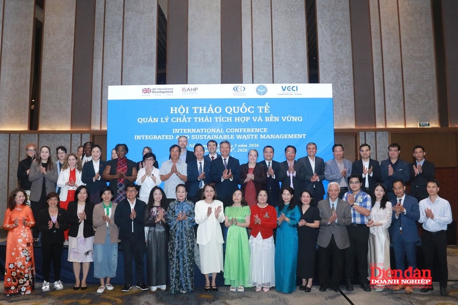 Công nhận và quản lý rác thải như tài nguyên