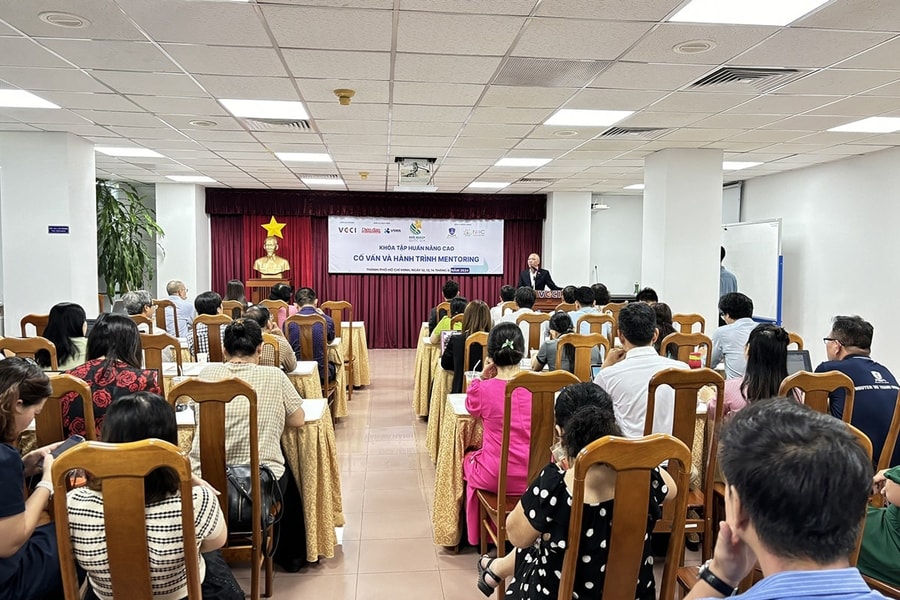 Quyết định 336/QĐ-TTg: Hình thành tư duy sáng tạo và năng lực khởi nghiệp cho học sinh