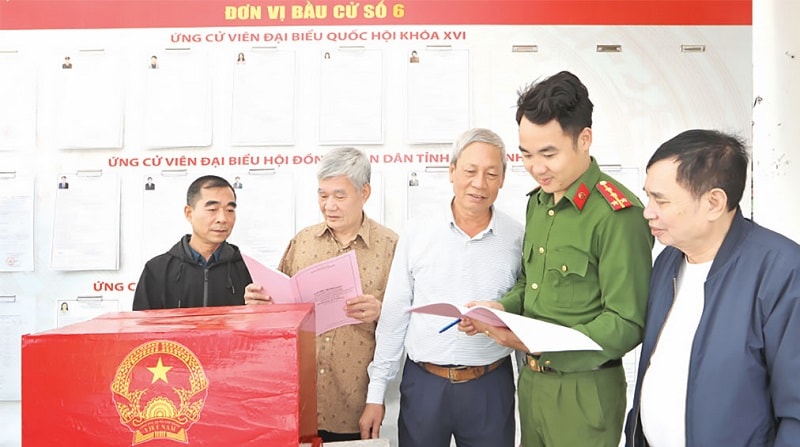 Đẩy mạnh tuyên truyền pháp luật bầu cử trong đồng bào các tôn giáo