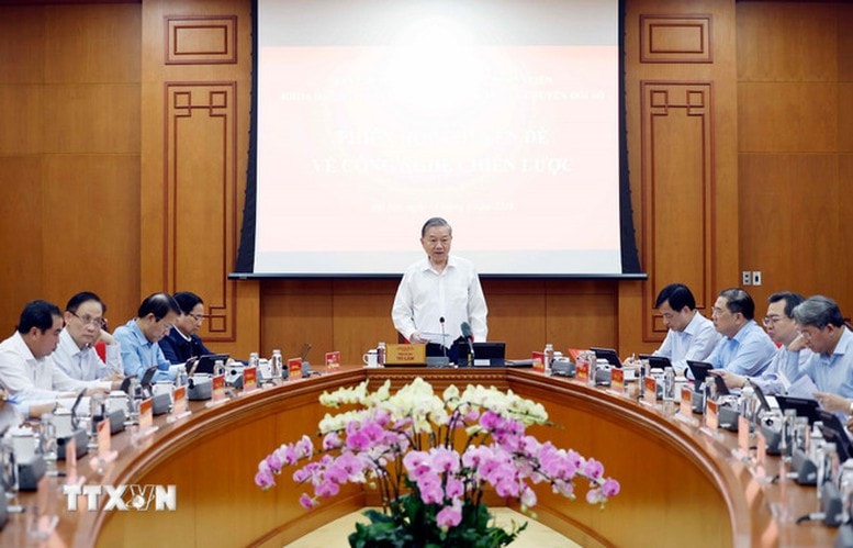 Xây dựng hệ sinh thái công nghệ, doanh nghiệp là trung tâm