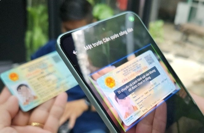 Siết tài khoản số bằng định danh giả mạo: Chặn lừa đảo từ “gốc”?