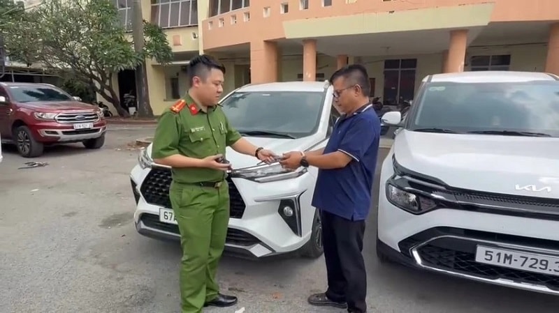 Thuê xe rồi mang đi cầm cố: Lỗ hổng nào đang bị lợi dụng?