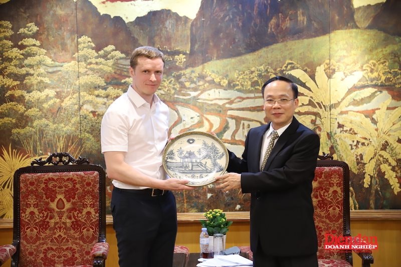 Tăng cường hợp tác năng lượng Việt Nam và tỉnh Tyumen, Liên bang Nga