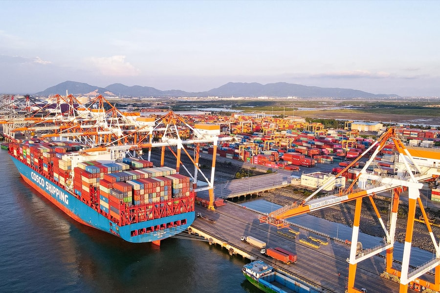 Logistics toàn cầu “đứt nhịp”, doanh nghiệp Việt xoay trục ứng phó