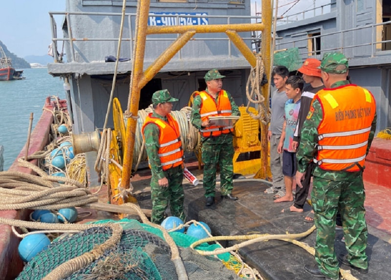 Quảng Ninh: "Không có vùng cấm" trong xử lý vi phạm khai thác thủy sản
