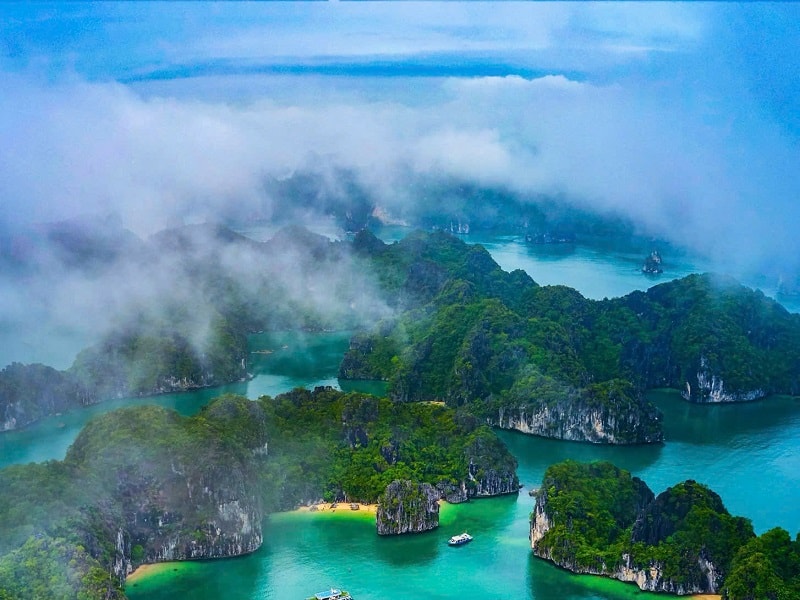 Mở tuyến liên vịnh, “đánh thức” tiềm năng sản phẩm du lịch xuyên di sản