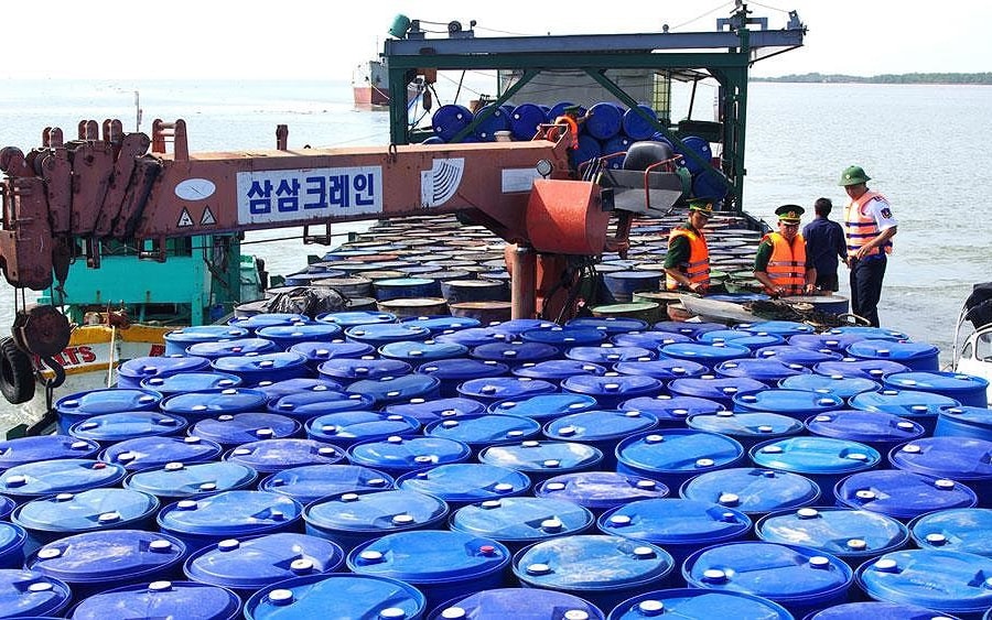 Siết chặt quản lý xăng dầu khu vực biên giới, ngăn chặn nguy cơ buôn lậu