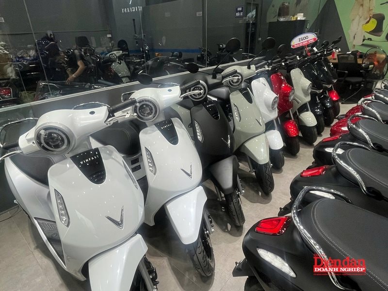 Xe máy xuất xưởng tăng hơn 30%, thị trường nghiêng dần về xe điện