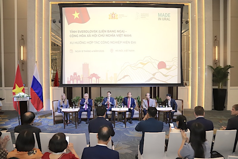 Thúc đẩy hợp tác công nghiệp hiện đại giữa tỉnh Sverdlovsk (Nga) và Việt Nam