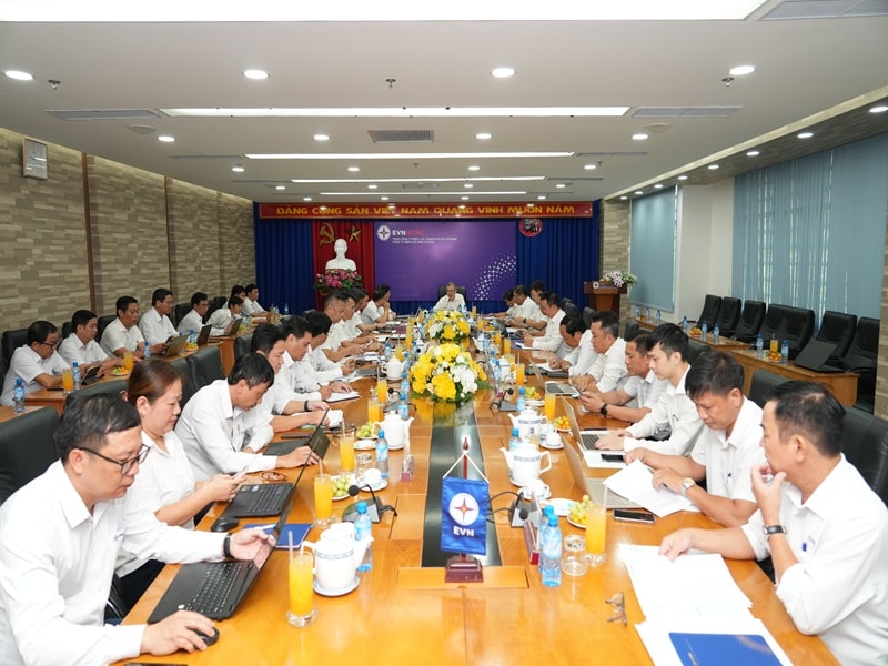 EVNHCMC đẩy nhanh tiến độ hiện đại hóa lưới điện khu vực Bình Dương, Vũng Tàu
