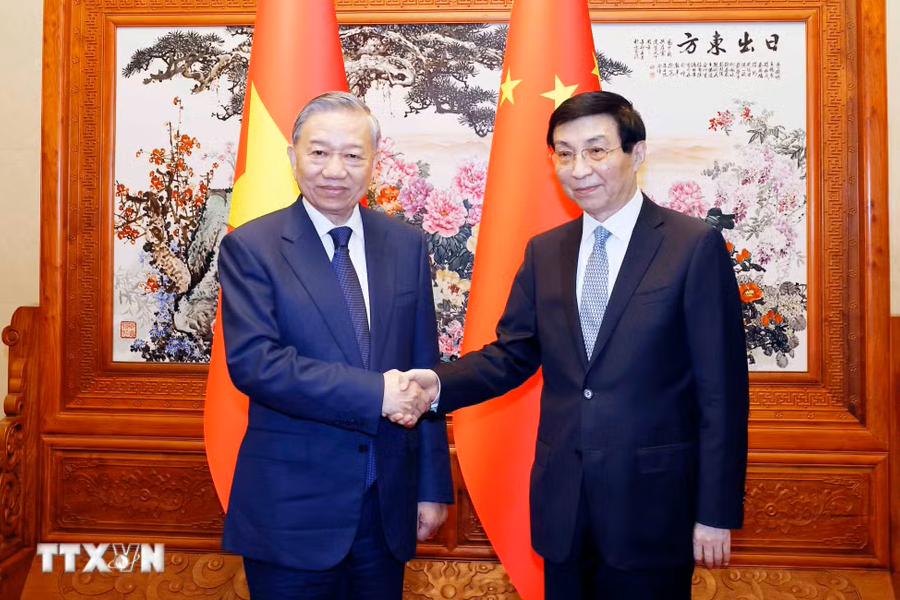 Tổng Bí thư, Chủ tịch nước Tô Lâm hội kiến Chủ tịch Chính hiệp toàn quốc Trung Quốc Vương Hộ Ninh