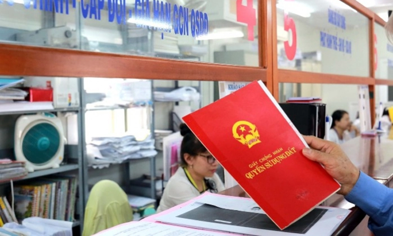 Cần cân nhắc kỹ đề xuất bỏ quy định chụp ảnh công chứng