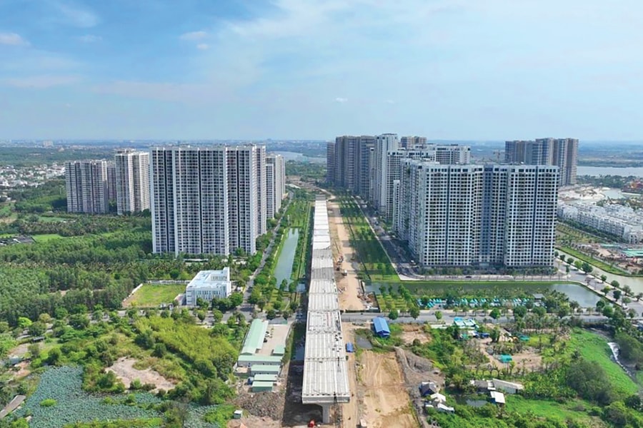 Áp lực tái cấu trúc bất động sản