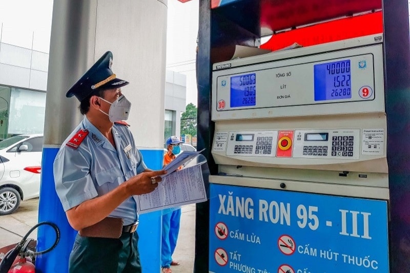 Tái định hình thị trường xăng dầu toàn cầu và bài toán chiến lược của Việt Nam