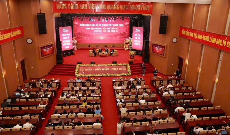 Gỡ nút thắt thể chế, tăng tốc kinh tế tư nhân từ đối thoại VPSF