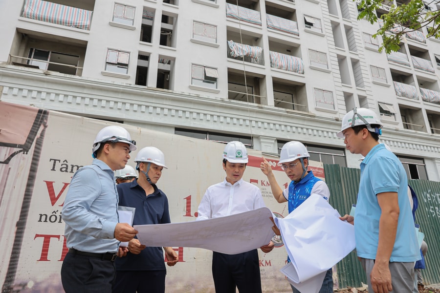 Chủ tịch FLC Trịnh Văn Quyết kiểm tra tiến độ, chất lượng dự án Hausman Premium Residences trước bàn giao tháng 6/2026
