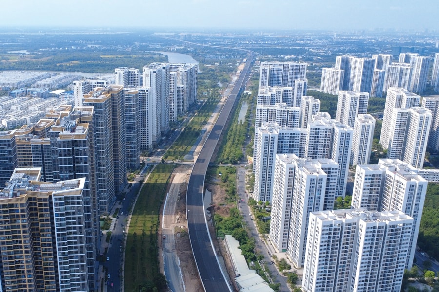 VHM nâng mục tiêu tăng trưởng