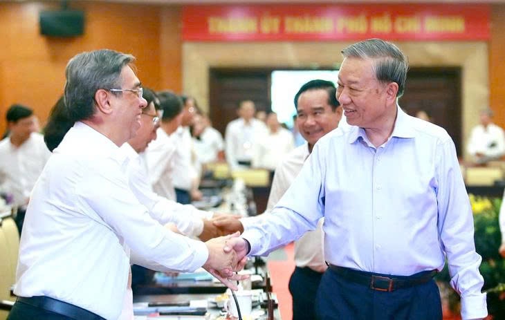 Doanh nghiệp tư nhân kiến tạo hạ tầng chiến lược quốc gia
