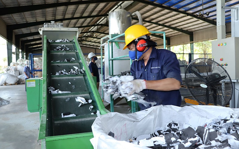 Cởi trói thủ tục thuế để ngành tái chế bứt phá