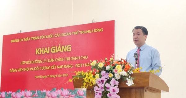 Trang bị nền tảng lý luận chính trị cho đảng viên mới và đối tượng kết nạp Đảng