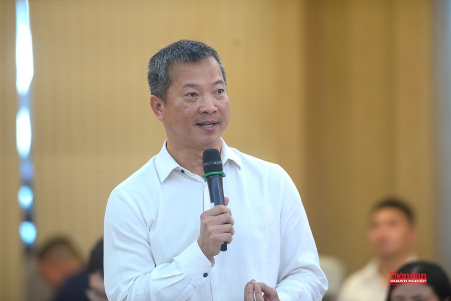Cần "may đo" chính sách phát triển cho từng ngành