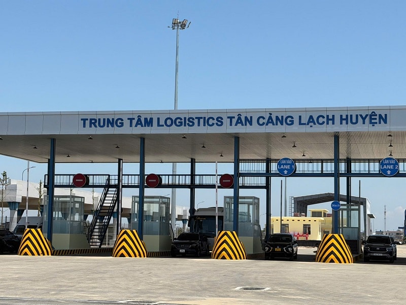 Chuẩn xanh và số hóa tại Trung tâm Logistics Tân Cảng Lạch Huyện
