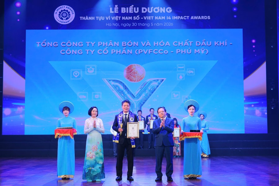 Bứt phá từ nền tảng sản xuất: PVFCCo lập “cú đúp” tại Vietnam I4 Impact Awards 2026