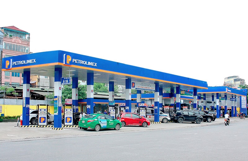 Muốn mua xăng sinh học E5 có dễ?
