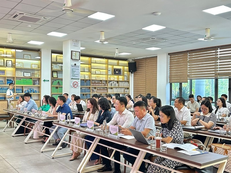 Thúc đẩy chuyển đổi số, chuyển đổi xanh để nâng cao hiệu quả sản xuất