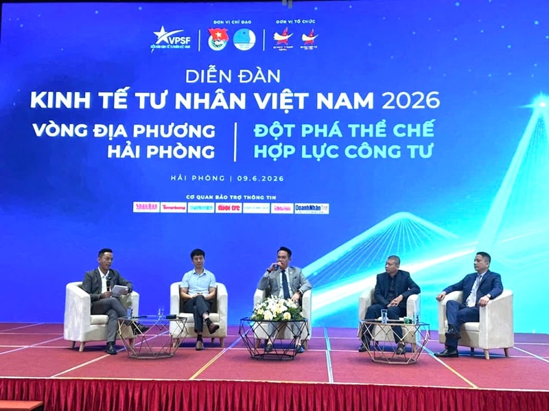Tăng sức mạnh hợp lực công - tư từ đối thoại thực chất
