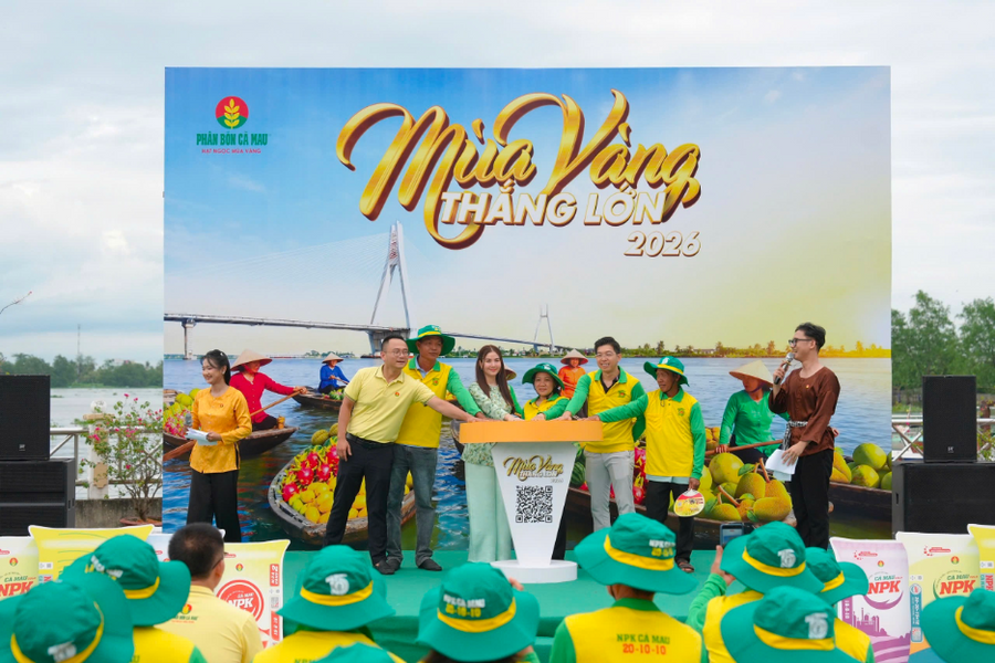 "Ghe vàng" cập bến Ninh Kiều, lan tỏa sắc vui “Mùa Vàng Thắng Lớn 2026”
