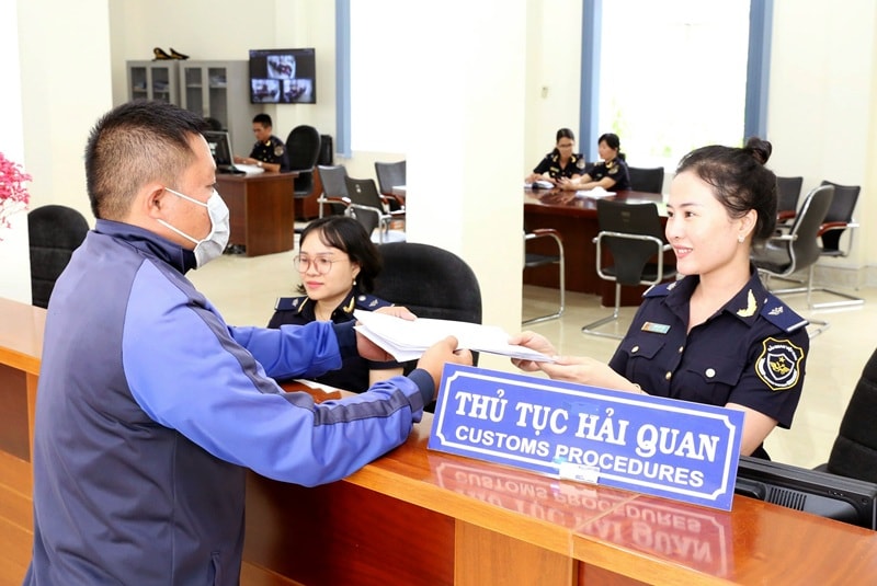 Sửa Luật Hải quan: Cân nhắc quy định về xuất nhập khẩu tại chỗ
